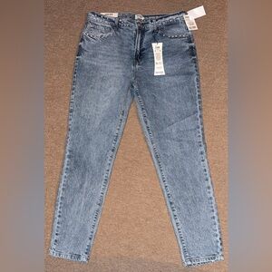 Kensie Women's Light Blue Skinny Jeans With Stud Embellishments